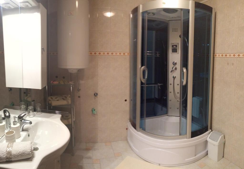 Guest House Domig Licko Lesce Exterior foto