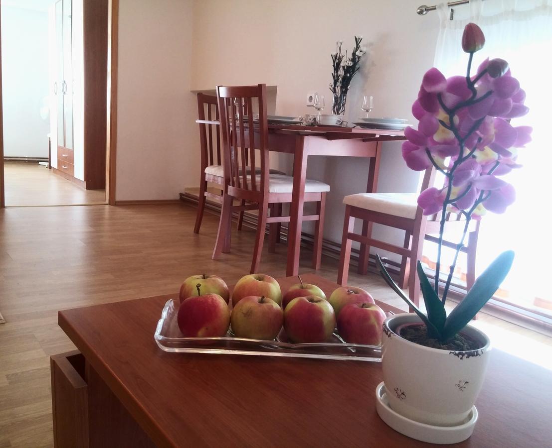 Guest House Domig Licko Lesce Exterior foto